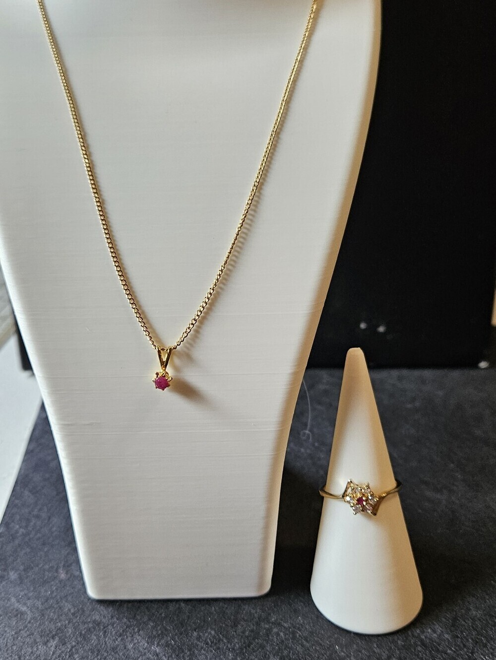 Gold Floral Ring with Red Center and Clear Accents, Matching Necklace. Size 8